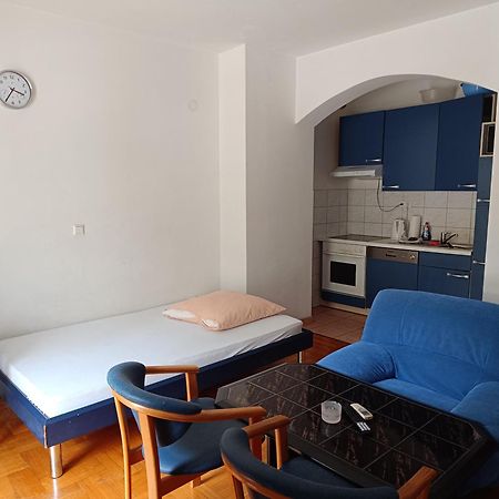 Apartmani "Radi" Baška Voda Kamer foto