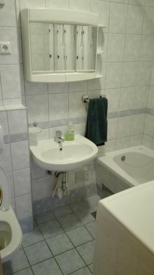 Apartmani "Radi" Baška Voda Buitenkant foto