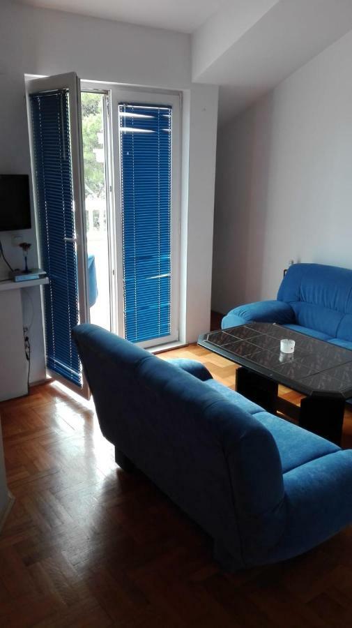 Apartmani "Radi" Baška Voda Buitenkant foto